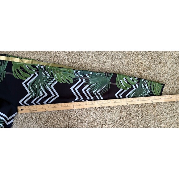 ULTRACOR Palm Leaf Green and Black Training Leggings Size Small Gold Stripe - Picture 8 of 12